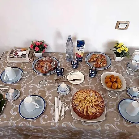 La Corte Dei Sogni לינה וארוחת בוקר טביאנו